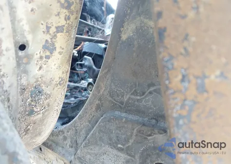 2019 Jeep Compass Upland Edition 4X4 z USA, uszkodzony, nr VIN 3C4NJDAB4KT703780